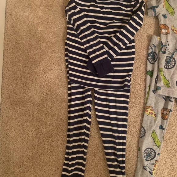 Kids Size 6 Pajama Bundle - Picture 11 of 12